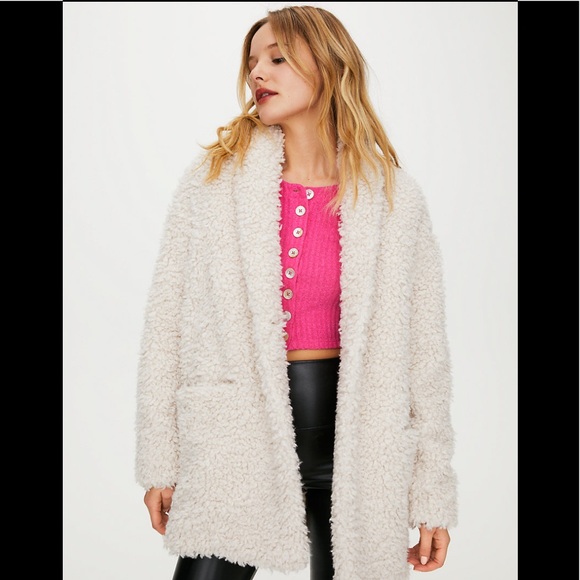 Aritzia Wilfred Free Oracle Teddy Jacket - Picture 8 of 8